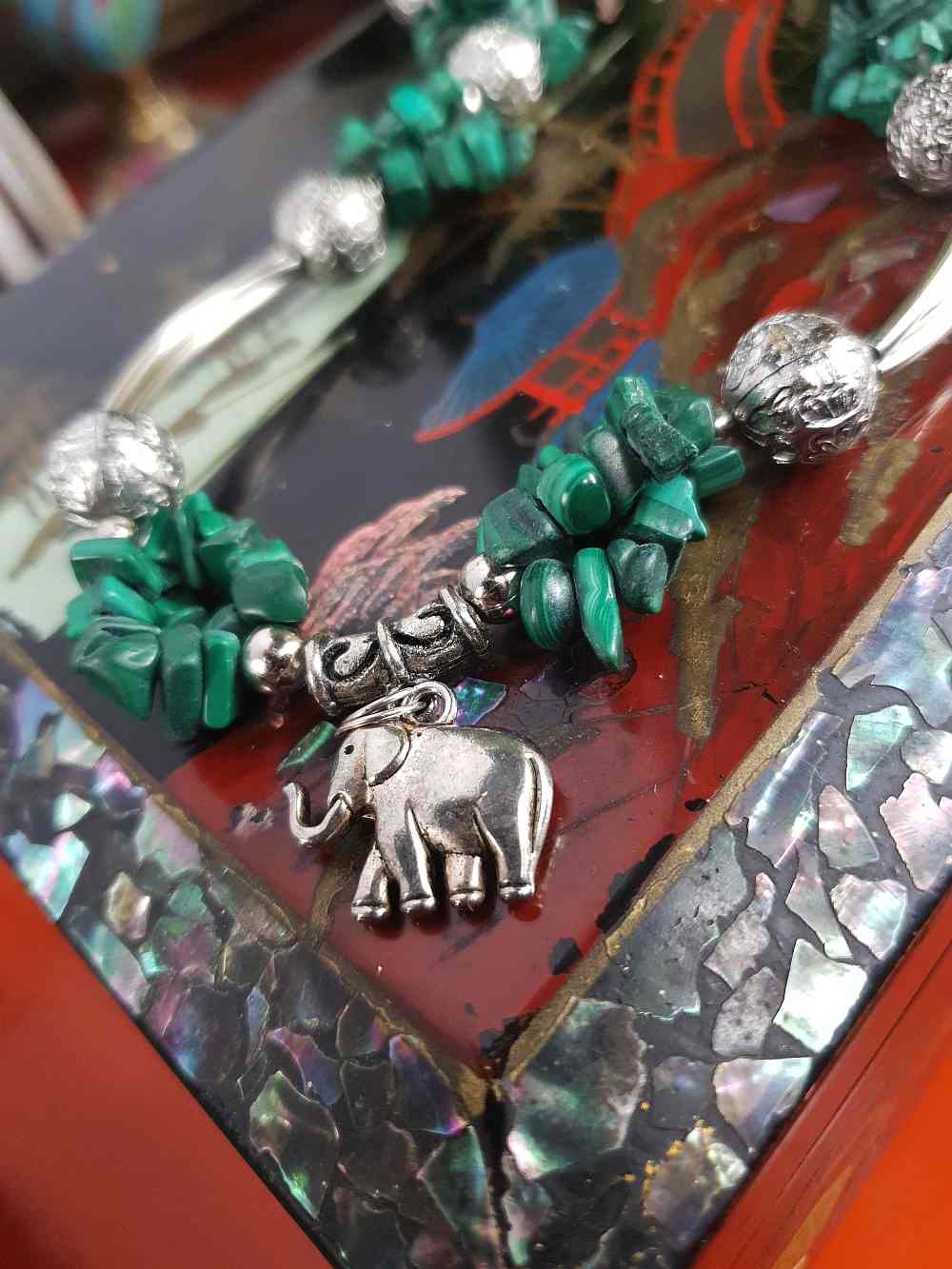 Vintage 1980s Malachite Boho Elephant Necklace Bohemian