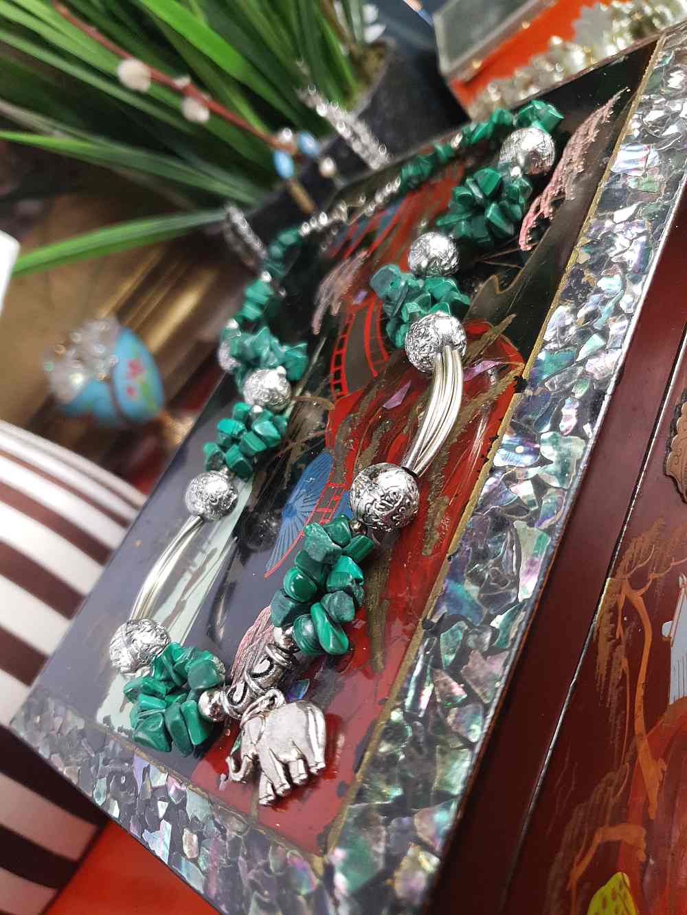 Vintage 1980s Malachite Boho Elephant Necklace Bohemian