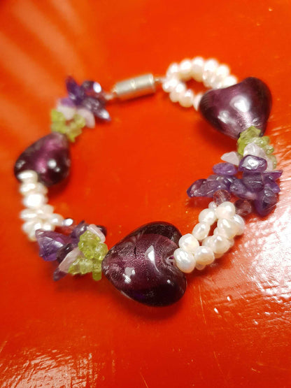 Vintage 1980s Pearl Peridot Amethyst Heart Bracelet
