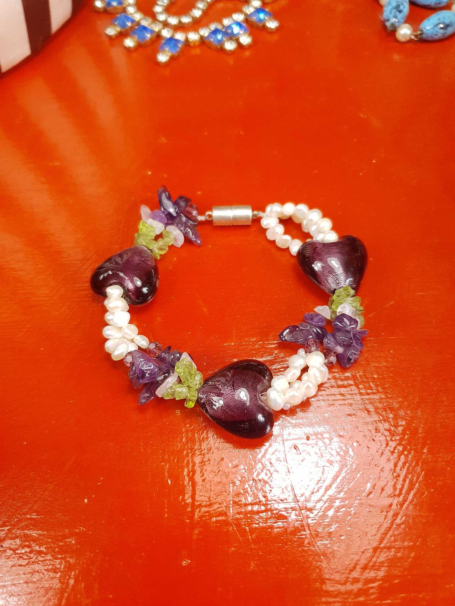 Vintage 1980s Pearl Peridot Amethyst Heart Bracelet