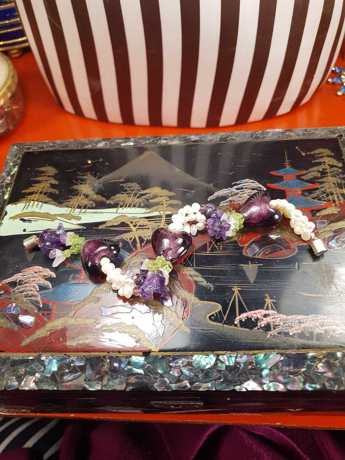 Vintage 1980s Pearl Peridot Amethyst Heart Bracelet