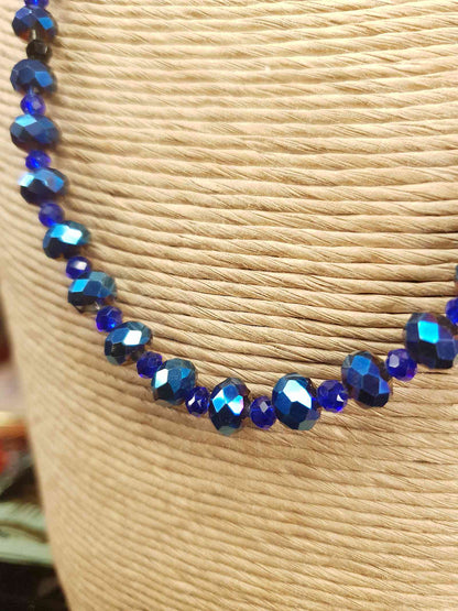 Vintage 90s Blue Aurora Borealis Glass Bead Necklace AB