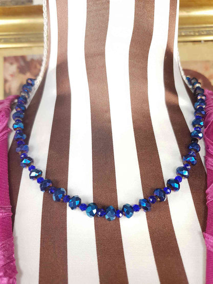 Vintage 90s Blue Aurora Borealis Glass Bead Necklace AB