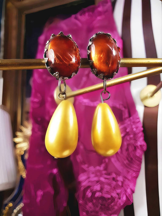 Vintage Orange Yellow Dangle Pearl Earrings 1950s Drop Crackle Glass Clip-On Mid-Century