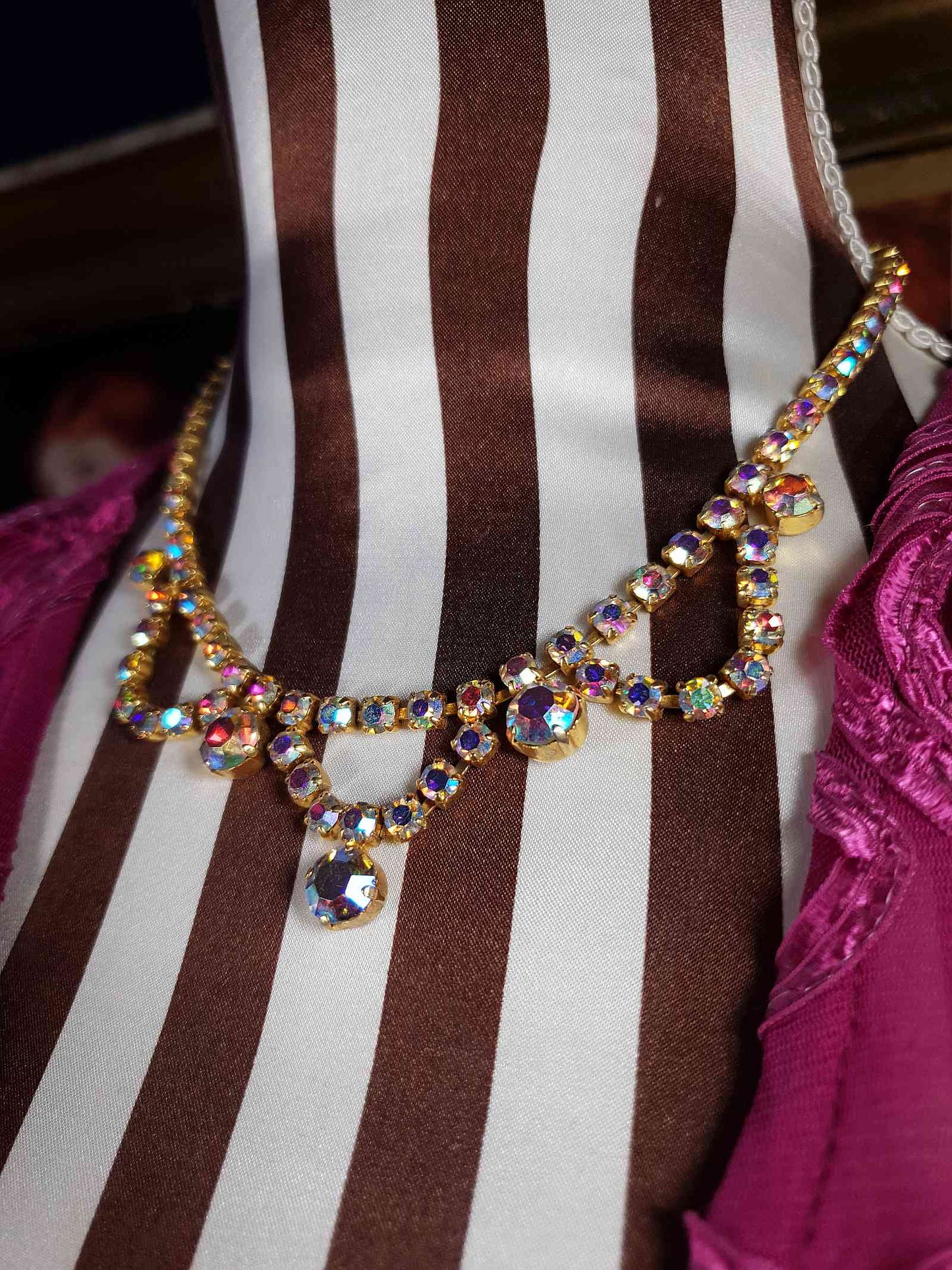 Vintage 1960s Aurora Borealis Necklace 16" Rhinestone AB Gold Tone