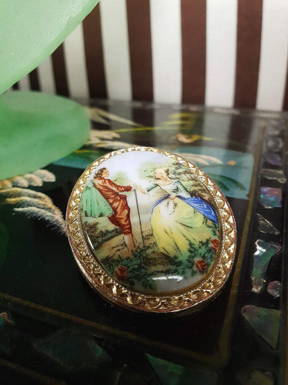 Vintage 1950s Courting Couple Brooch Porcelain Oval