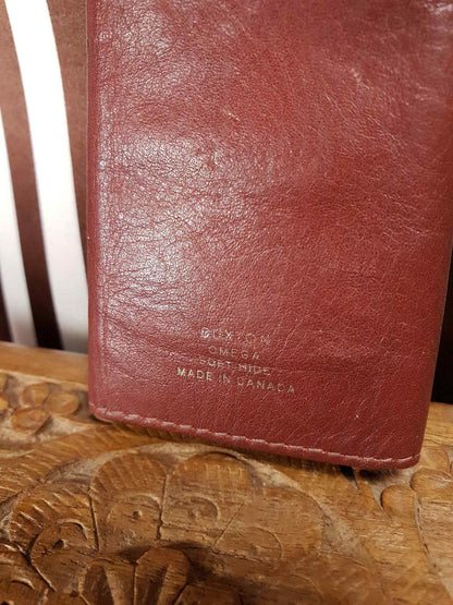 Vintage 1970s Buxton Key Holder Omega Soft Hide Leather Wallet