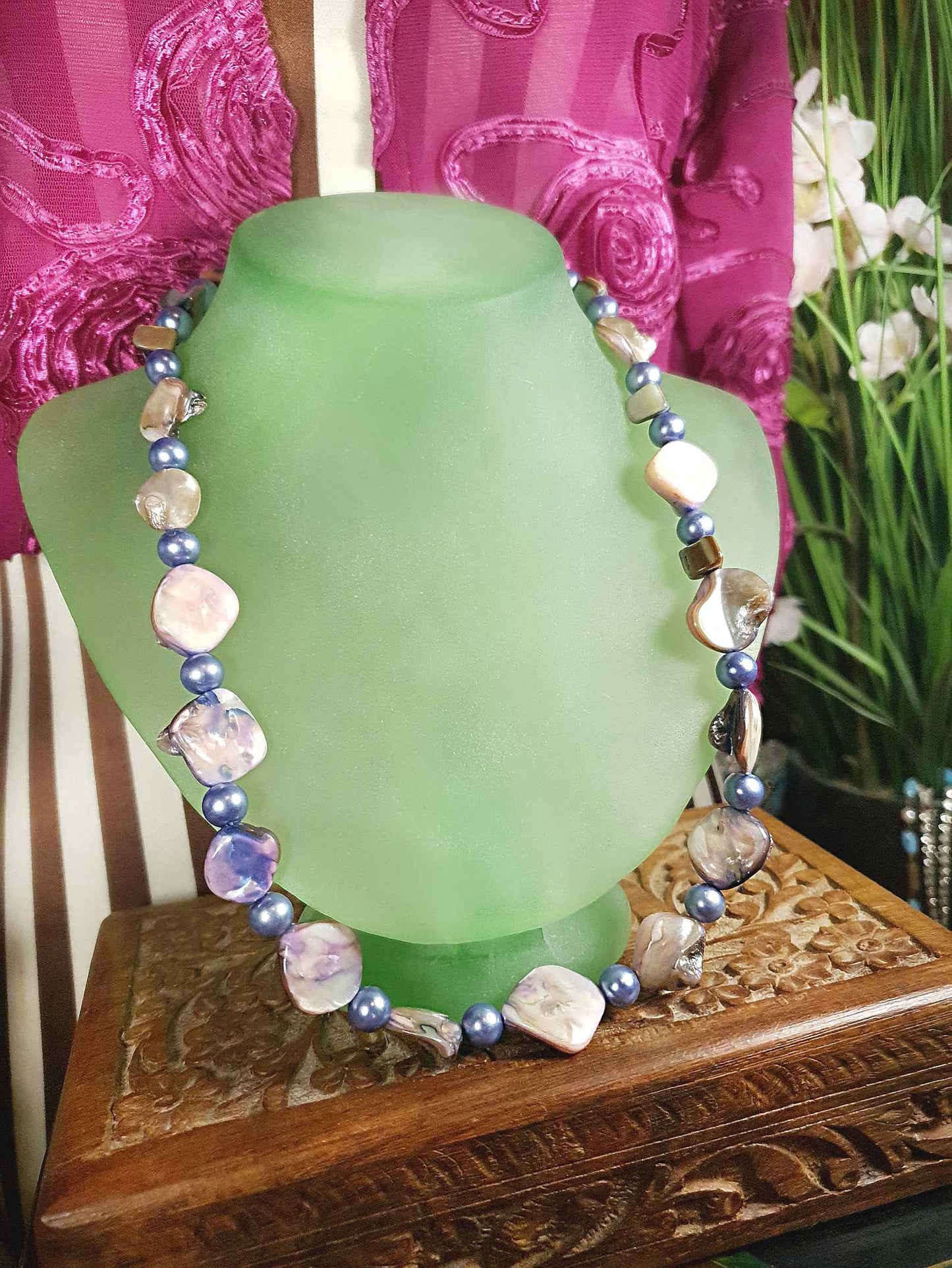 Vintage 1970s Abalone Shell Necklace 20" Purple Glass Pearl Boho