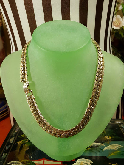 Vintage 1970s Choker Necklace 16" Snake Chain Gold Tone Retro