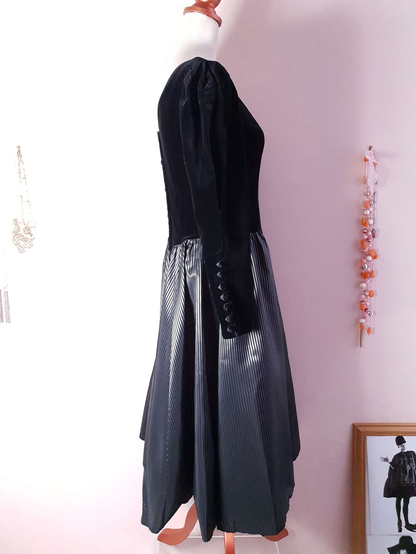 Fabulous Vintage 1980s Laura Ashley Black Velvet and Taffeta Dress - Size 8/10