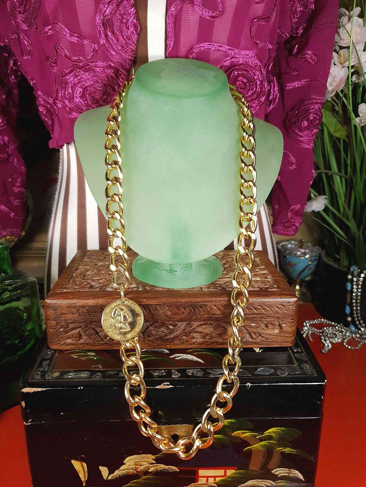 Vintage 1980s Chunky Gold Chain Necklace 28" George Washington Coin Retro