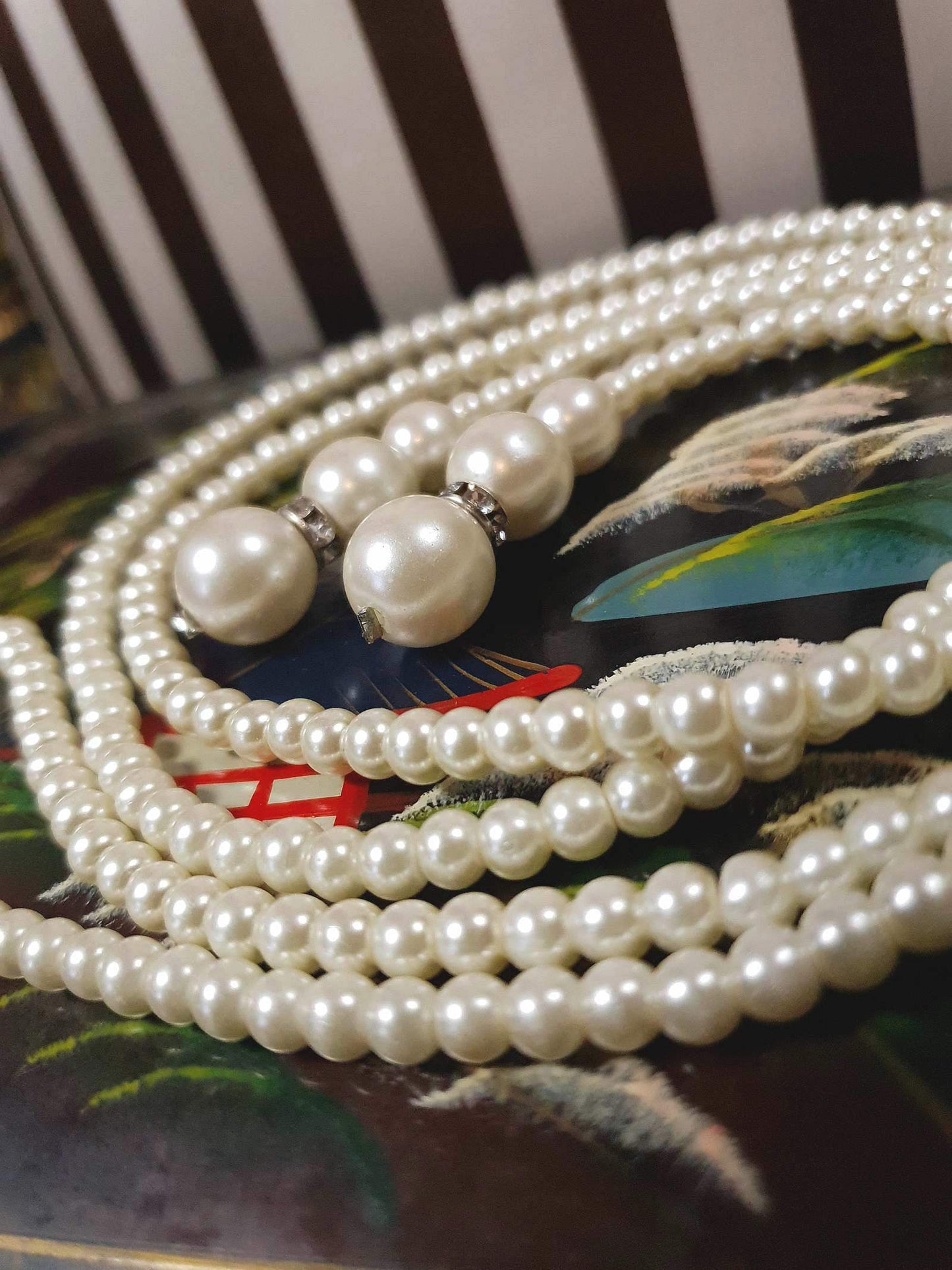 Vintage 1980s Faux Pearl Necklace Lariat 48" White Pearls