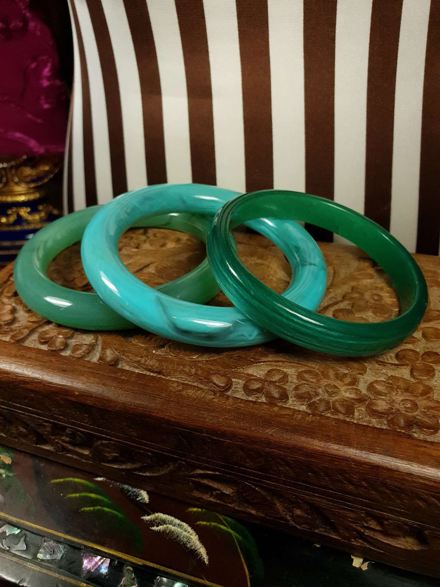 Vintage 1970s Green Resin Bangles Bracelet Set Of Three Retro Aqua Turquoise