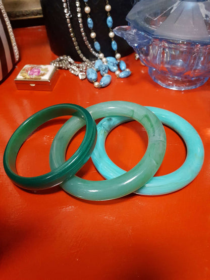Vintage 1970s Green Resin Bangles Bracelet Set Of Three Retro Aqua Turquoise