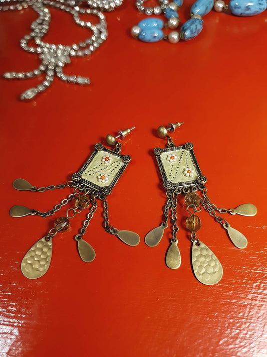 Vintage 90s Boho Dangle Earrings Enamel Floral Daisy Flower Drop Brass Bohemian