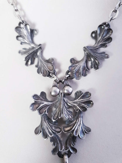 Vintage 1970s Pewter Ornate Leaf Lilac Stone Necklace