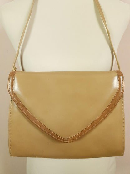 Classic 1970s Camel Brown Shoulder Bag Handbag